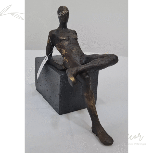 Escultura Homem sentado