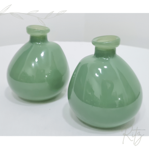 Vaso em vidro verde pequeno - Imagem 3