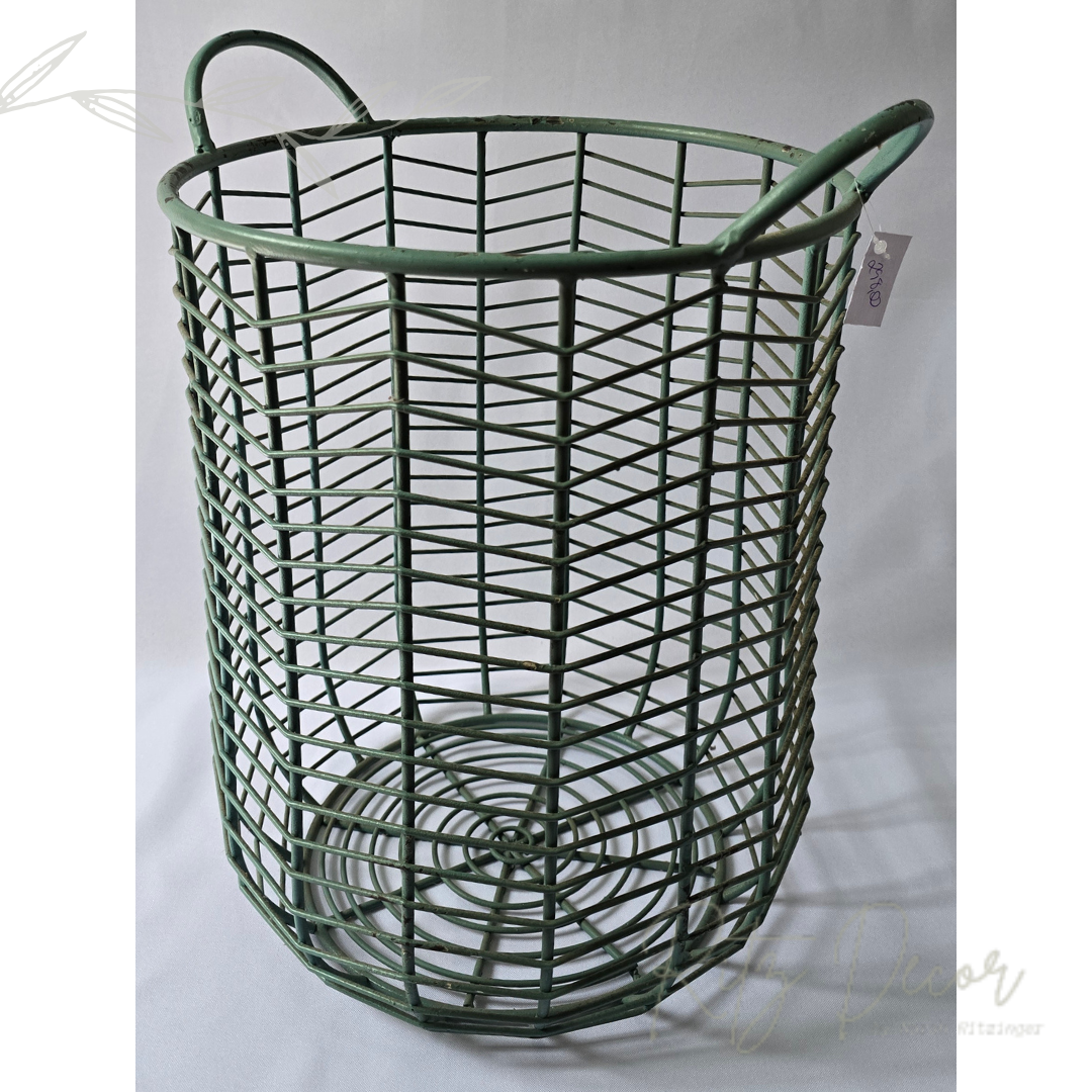 Cesto em metal G