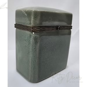 Caixa em porcelana verde