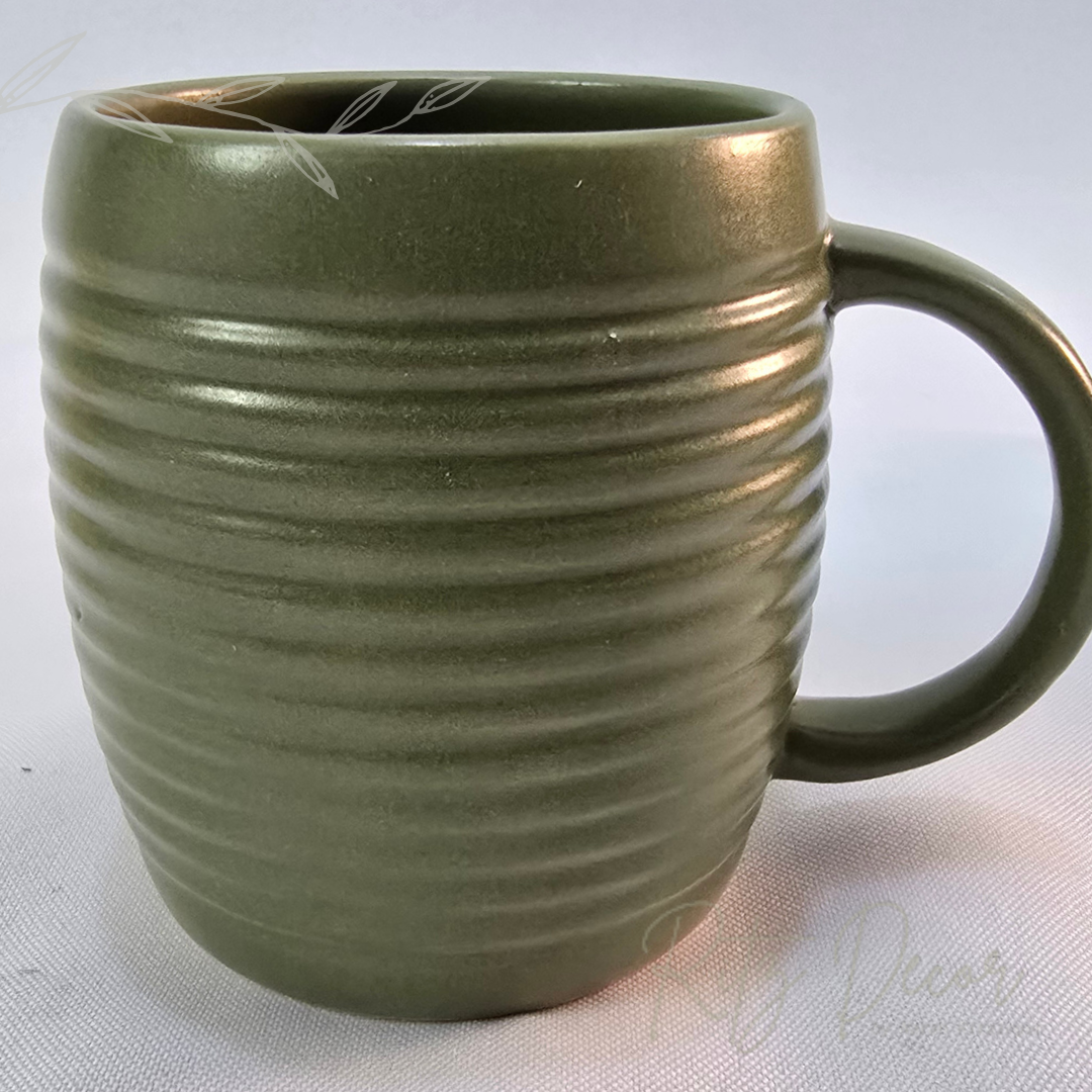 Caneca em cerâmica verde